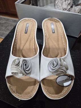 Good Choice White Slide Mules with Rosette Accent - Women's Size 10